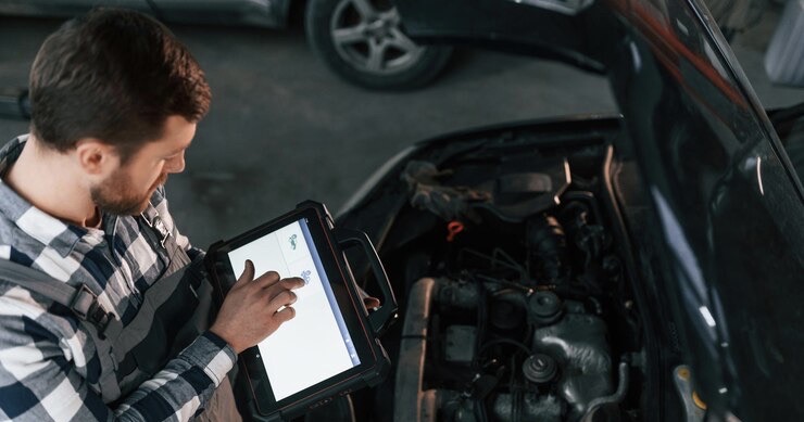 Descubra como a Comissão Europeia vai revolucionar as Inspeções Técnicas Carros Elétricos na Europa, focando na segurança, bateria e futuro da mobilidade verde.